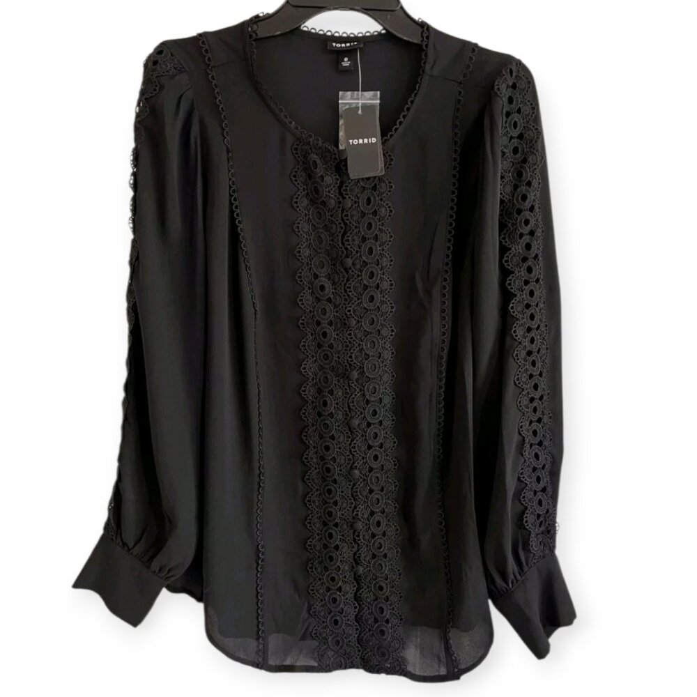 Torrid NWT Women's Whimsigoth Sheer Crochet Lace Accent Balloon Cuff Blouse 1X